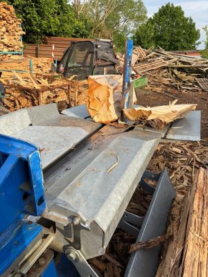 30 Stères de Hêtre Sec – Bois de Chauffage Prêt à Brûler – Sur Palette – Image 5